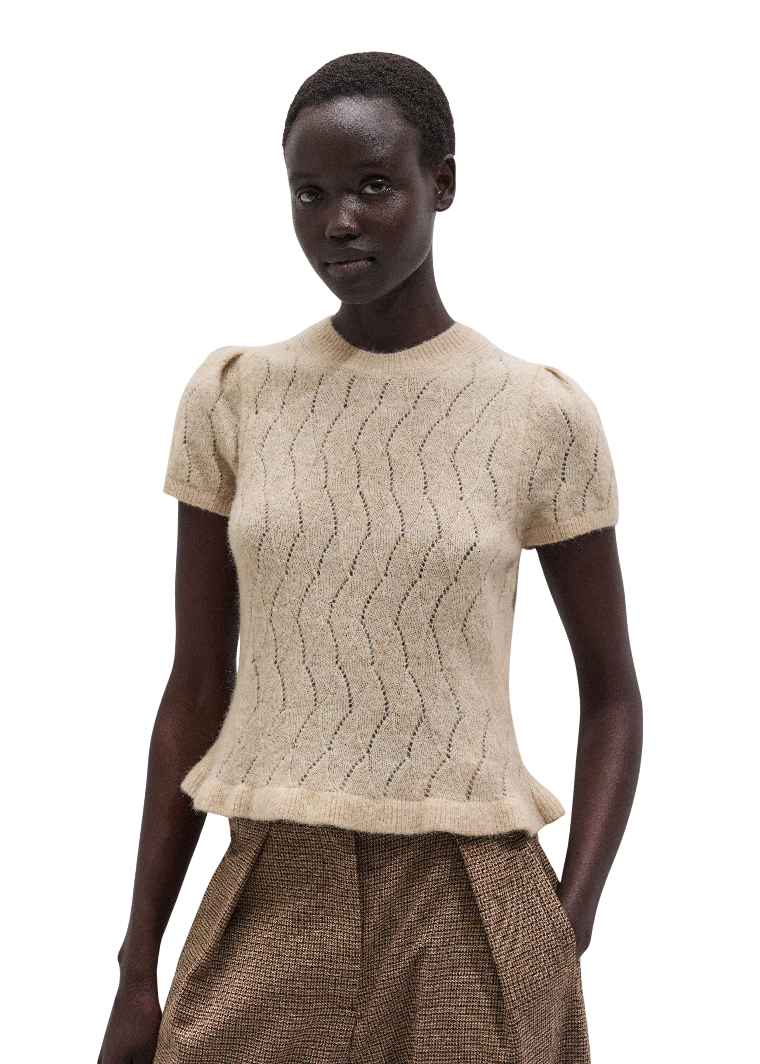 Scallop Slim Knit Tee