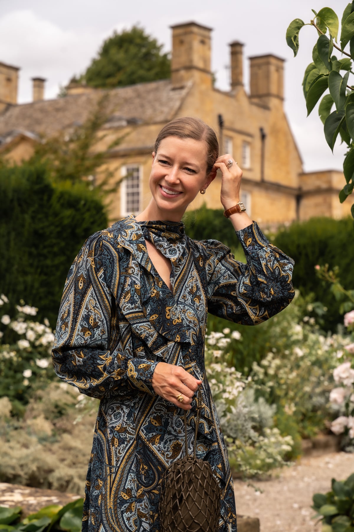 20 Fabulous Dresses with Sleeves